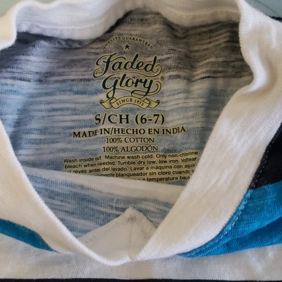 Boys 2 shirt bundle - Picture 5 of 5